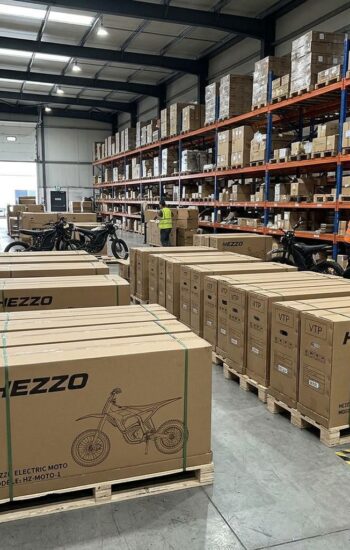 Hezzo warehouse box packaging - Hezzo Europa